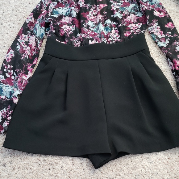 BCBGeneration Black Brulee Floral Romper - Picture 3 of 8